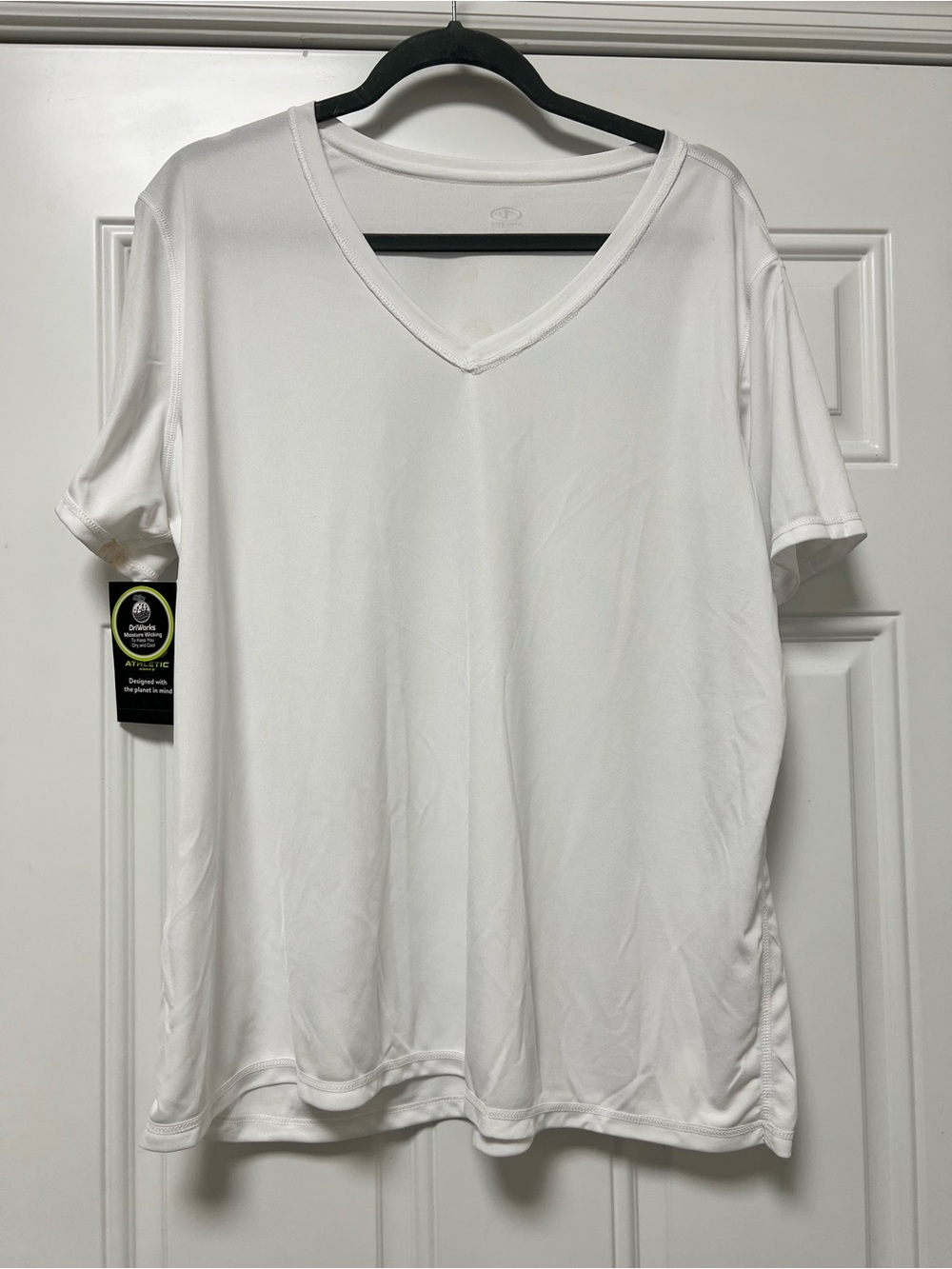 Athletic Works White V-Neck Short Sleeve Performance Tee